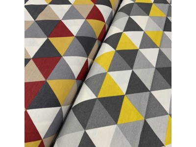 051790-V01-V02 Хидрофобиран плат  на триъгълници