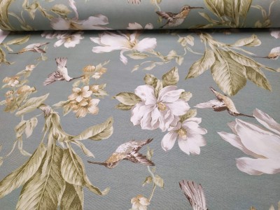 160145 - 64 Хидрофобиран плат с колибри и цветя със зелена основа