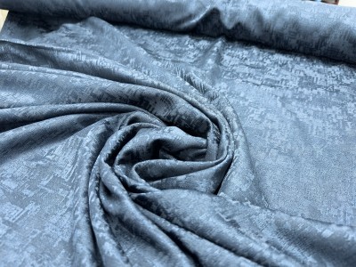 Montes V11 плат за завеси