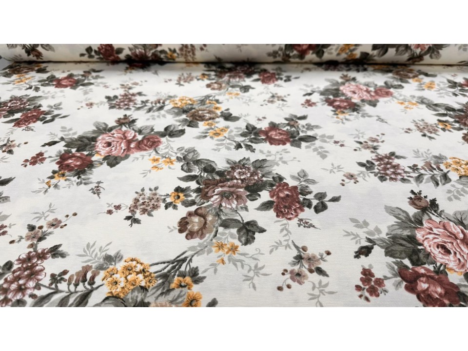 160626 - 001 Хидрофобиран плат с кафяви цветя 160626 - 001 Хидрофобиран плат с кафяви цветя