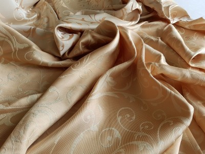 1841 - 2 Плат за завеса крем и злато