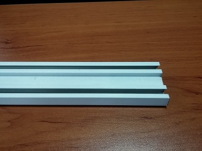 Алуминиева релса двуканална 1 л/м
